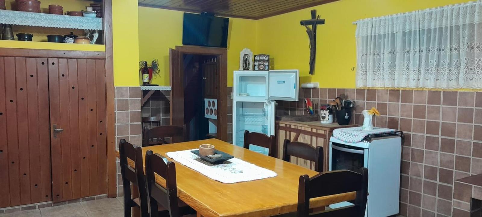 Chale Familiar Vista Linda Wi-fi Chalé *